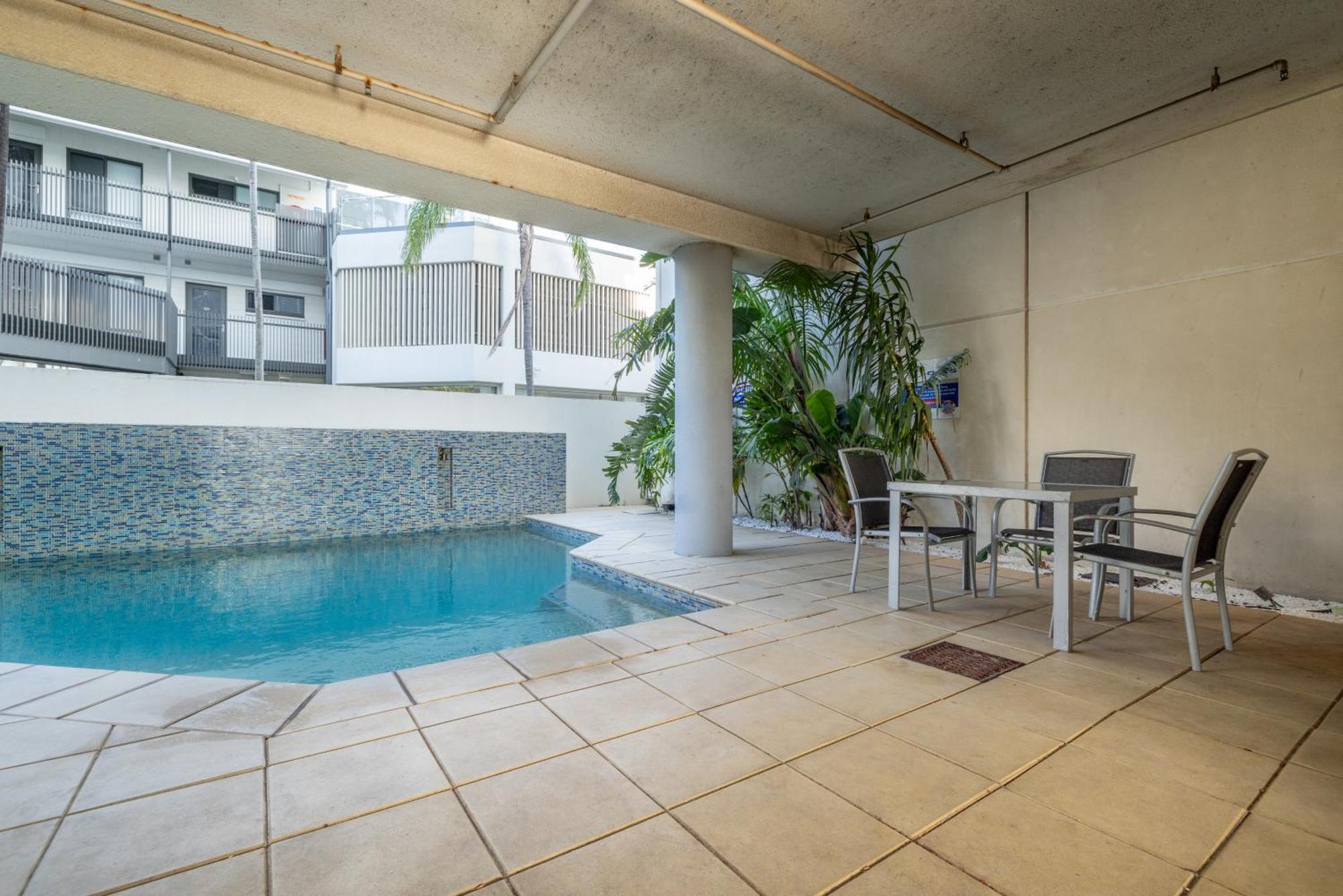 Oaks Townsville Metropole Hotel Εξωτερικό φωτογραφία