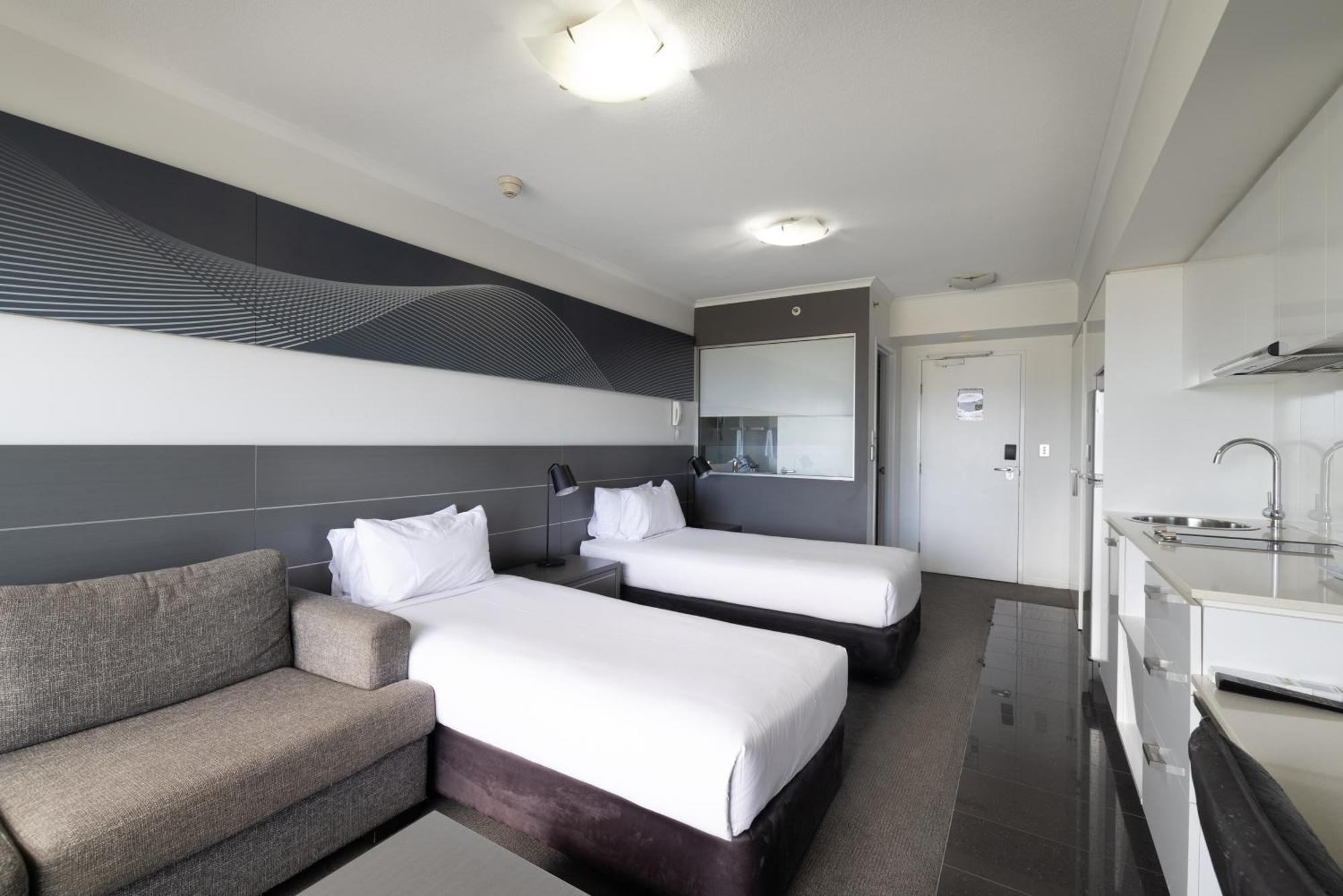 Oaks Townsville Metropole Hotel Εξωτερικό φωτογραφία