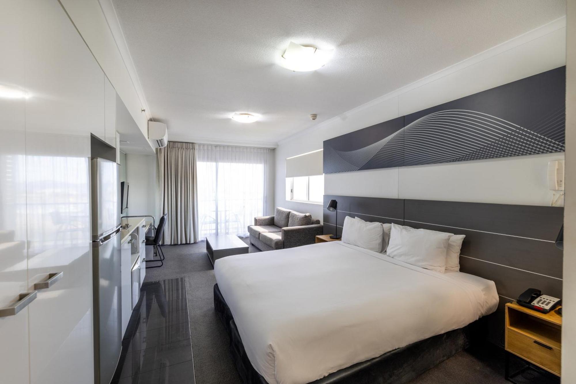 Oaks Townsville Metropole Hotel Εξωτερικό φωτογραφία